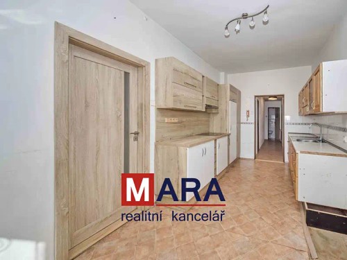 Prodej domu 380 m², pozemek 1417 m²