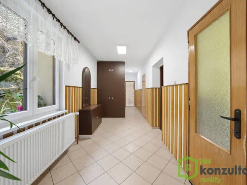 Prodej domu 241 m², pozemek 228 m²