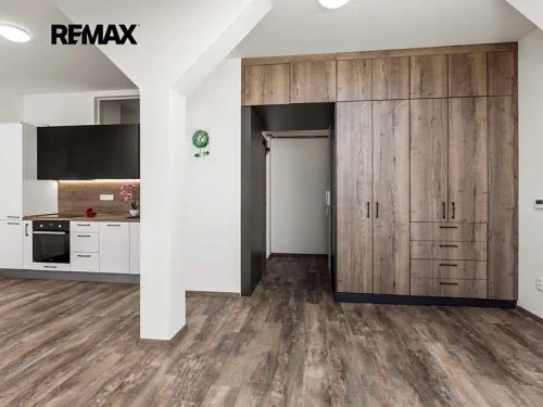 Prodej bytu 1+kk 43 m²