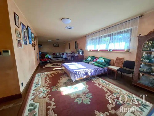 Prodej domu 279 m², pozemek 799 m²