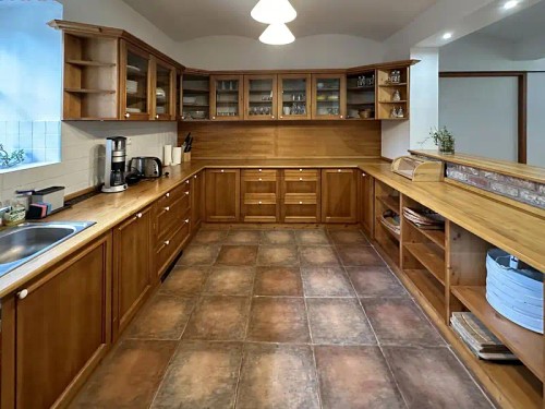 Prodej chalupy 800 m², pozemek 1904 m²