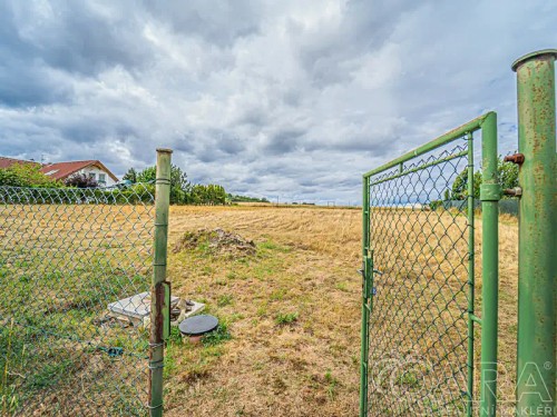 Prodej stavebního pozemku 1955 m²