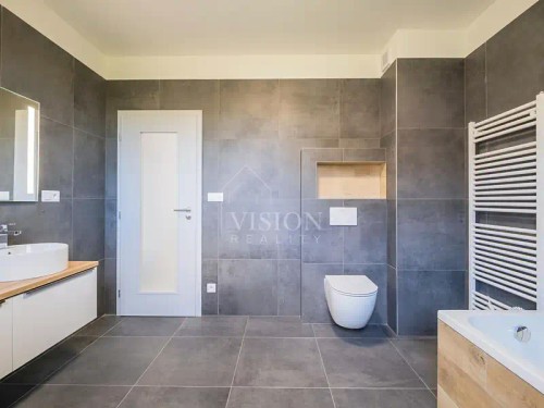 Prodej domu 212 m², pozemek 270 m²