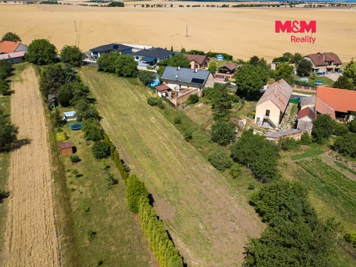 Prodej stavebního pozemku 1308 m²
