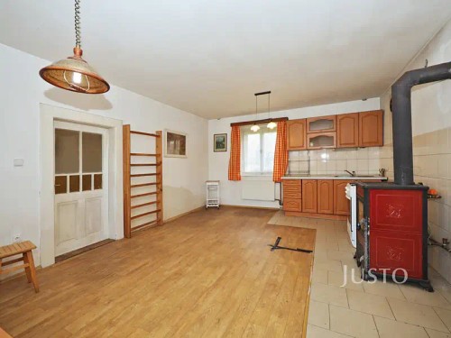 Prodej zemědělské usedlosti 116 m², pozemek 9463 m²