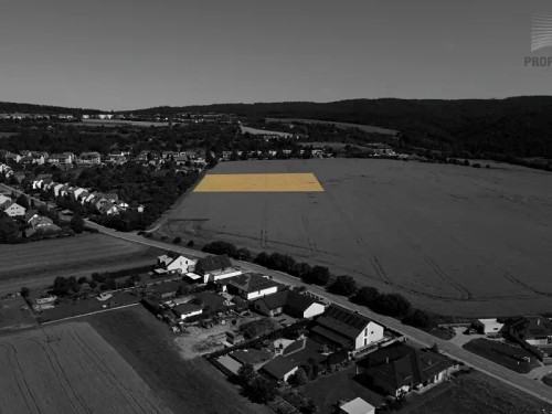 Prodej stavebního pozemku 1649 m²