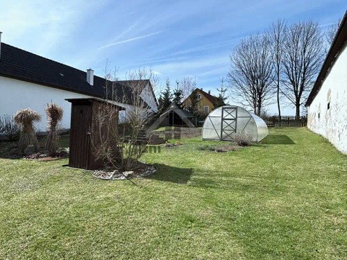 Prodej domu 300 m², pozemek 2758 m²