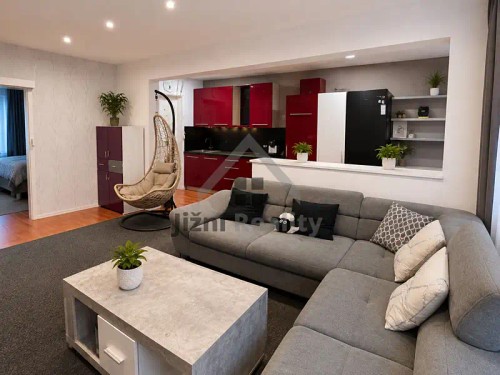 Prodej bytu 2+kk 93 m²