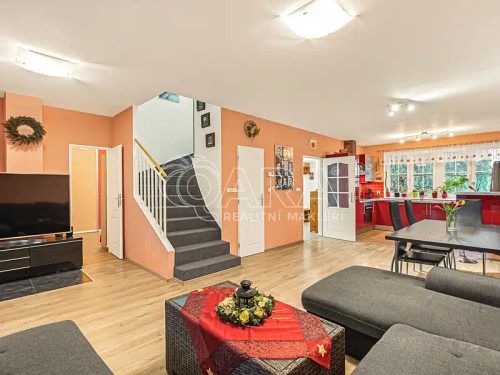 Prodej domu 195 m², pozemek 447 m²