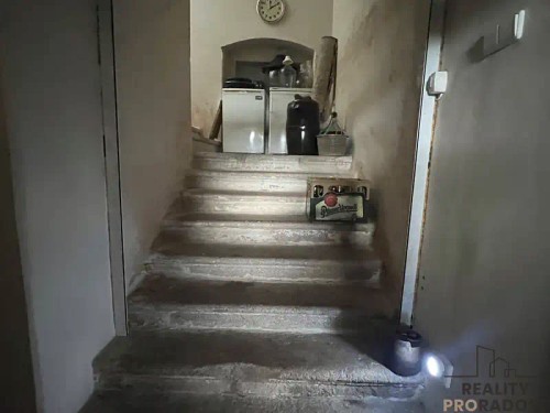Prodej domu 443 m², pozemek 221 m²