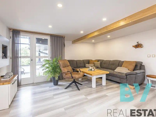 Prodej domu 186 m², pozemek 871 m²