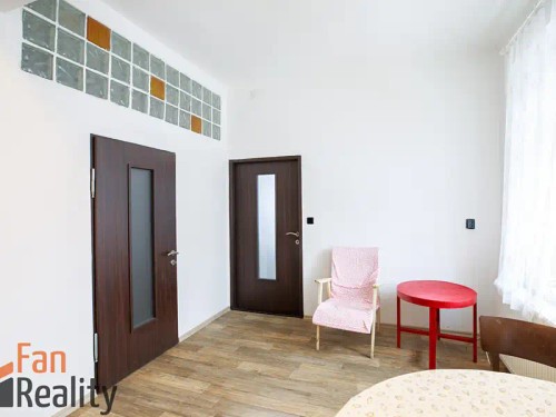 Prodej domu 450 m², pozemek 724 m²