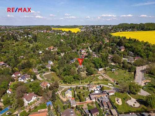 Prodej stavebního pozemku 1537 m²