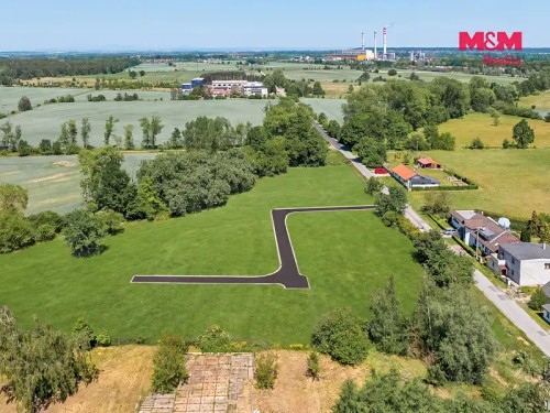 Prodej stavebního pozemku 899 m²