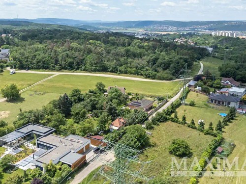 Prodej stavebního pozemku 890 m²