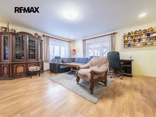 Prodej chaty 370 m², pozemek 2417 m²