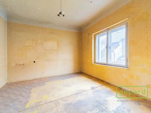 Prodej domu 242 m², pozemek 1003 m²