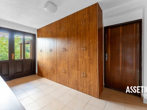 Prodej domu 244 m², pozemek 792 m²