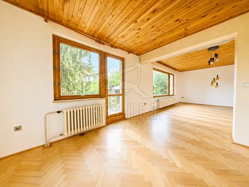 Prodej domu 200 m², pozemek 877 m²