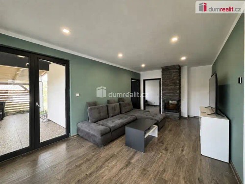 Prodej domu 90 m², pozemek 951 m²
