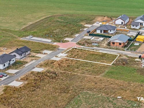 Prodej stavebního pozemku 816 m²