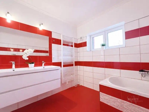 Prodej domu 250 m², pozemek 1148 m²