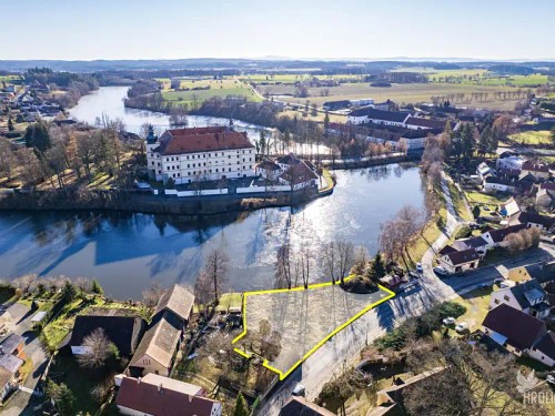 Prodej stavebního pozemku 1497 m²