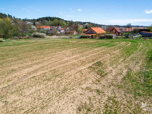 Prodej stavebního pozemku 3652 m²