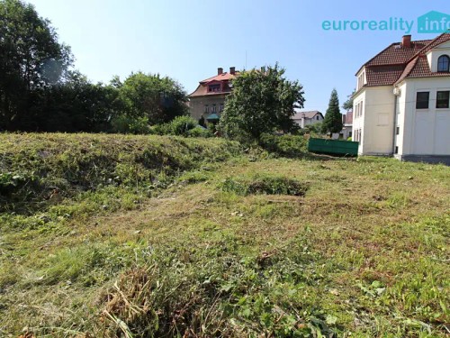 Prodej stavebního pozemku 852 m²