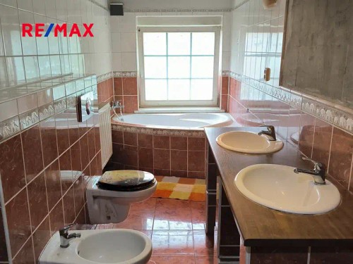 Prodej domu 195 m², pozemek 1255 m²