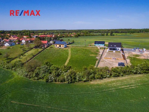 Prodej stavebního pozemku 3036 m²