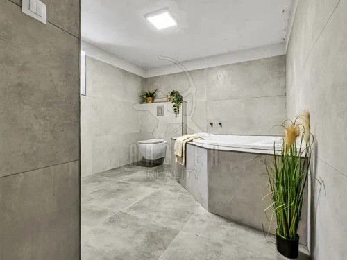 Prodej domu 209 m², pozemek 3044 m²