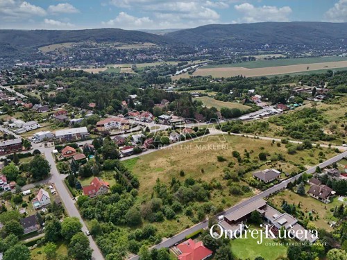 Prodej stavebního pozemku 6657 m²
