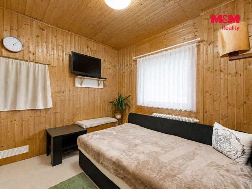Prodej zemědělské usedlosti 180 m², pozemek 5883 m²
