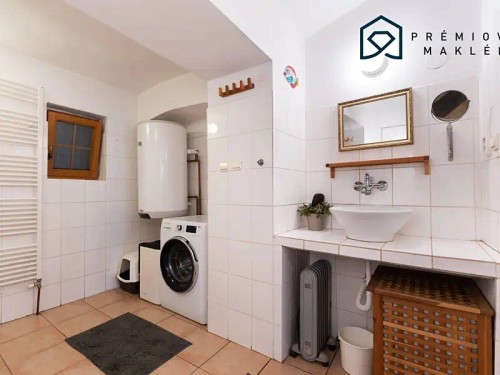Prodej domu 200 m², pozemek 1287 m²