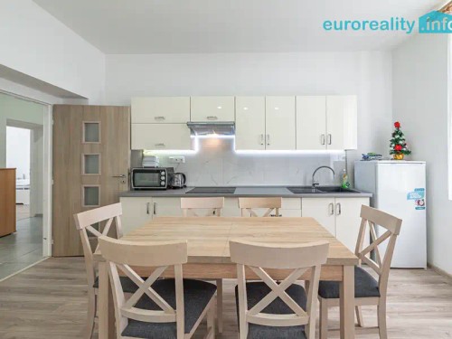 Prodej bytu 5+1 194 m²