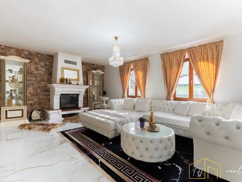 Prodej domu 400 m², pozemek 1728 m²