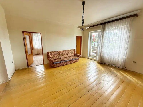 Prodej domu 210 m², pozemek 953 m²