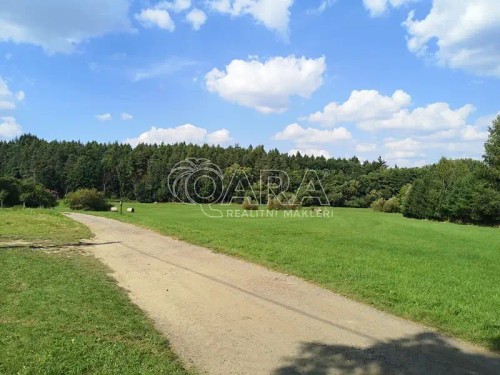 Prodej stavebního pozemku 5569 m²