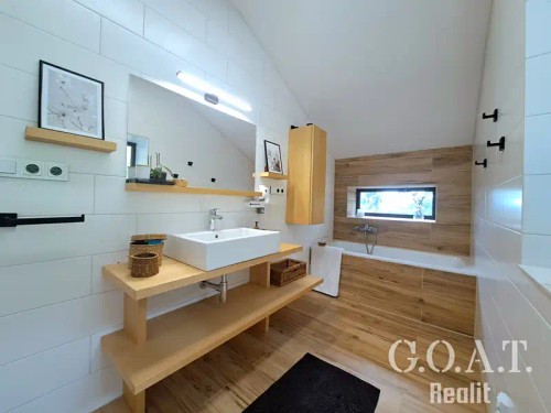 Prodej domu 140 m², pozemek 1565 m²