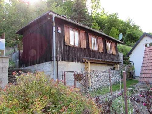 Prodej chaty 35 m², pozemek 138 m²