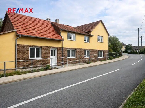 Prodej domu 200 m², pozemek 749 m²