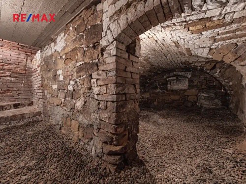 Prodej domu 670 m², pozemek 1786 m²