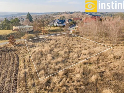 Prodej stavebního pozemku 1371 m²