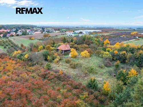 Prodej stavebního pozemku 24402 m²