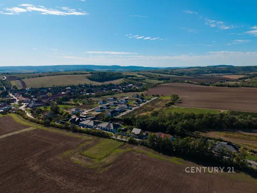 Prodej stavebního pozemku 963 m²