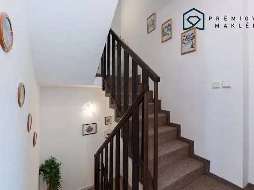 Prodej domu 200 m², pozemek 300 m²