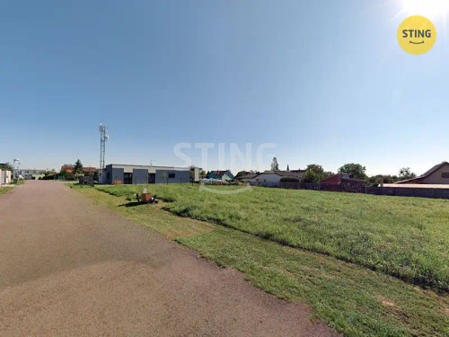 Prodej stavebního pozemku 766 m²