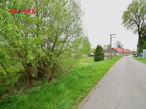 Prodej stavebního pozemku 993 m²