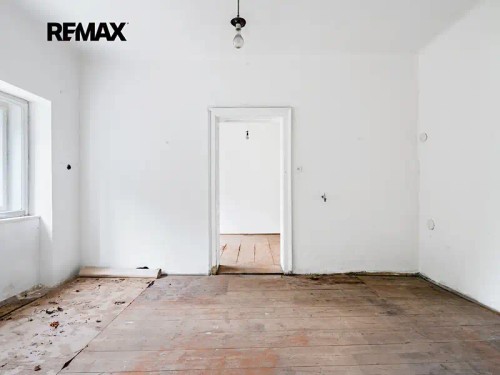 Prodej domu 220 m², pozemek 993 m²